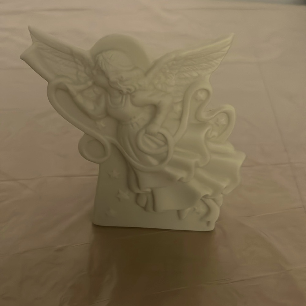 Angel blowing horn starry candle holder can hold tea light candle